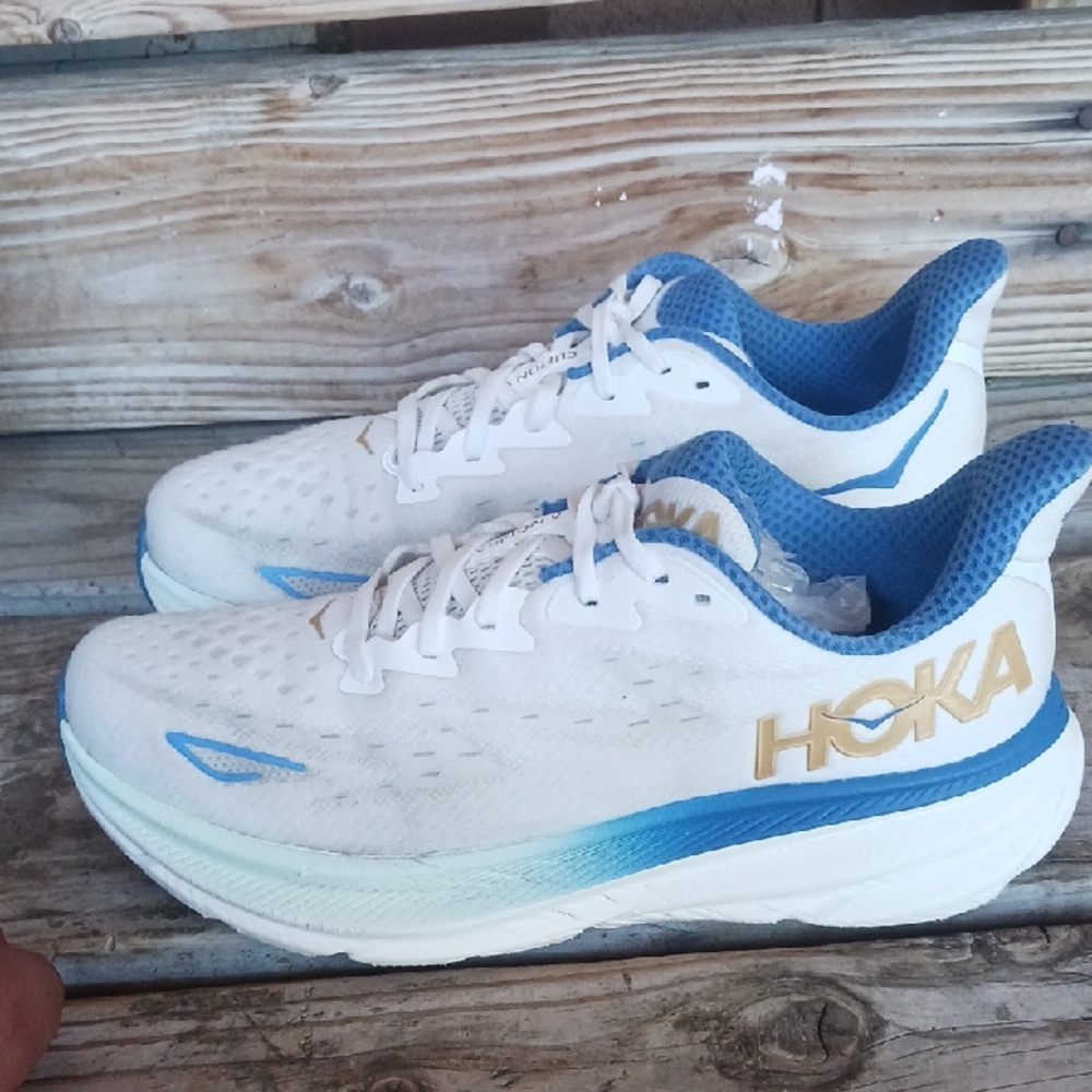Hoka Clifton 9 White and Blue Sneakers with Gold Logo - Picture 8 of 14